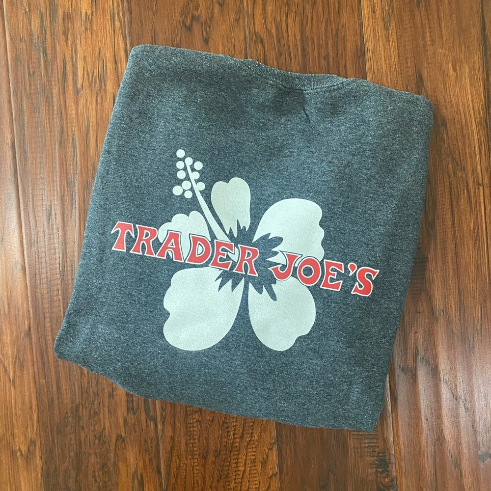 Trader Joe's Gray Crewneck Sweatshirt S